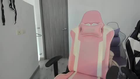 khloe sweet online show from 11/09/25, 07:56