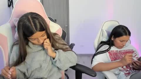 khloe sweet online show from 02/17/26, 08:15