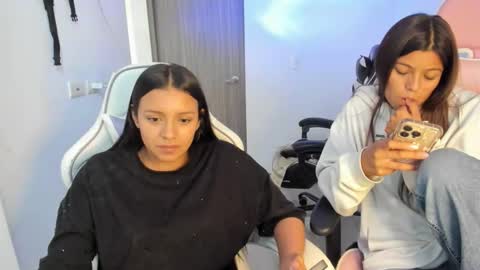 khloe sweet online show from 03/02/26, 08:04