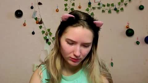 _kikiclark_ online show from 02/14/26, 09:17