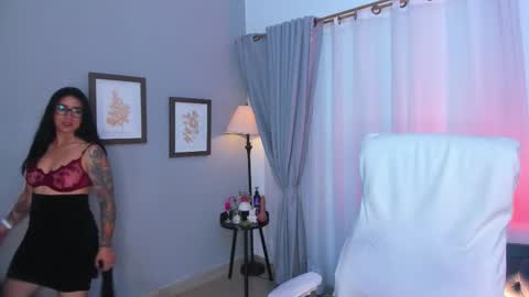 Kiraaaa 0 online show from 02/02/26, 08:07