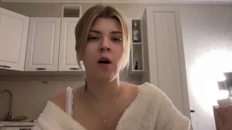 Molly   Emily online show from 03/03/26, 11:43