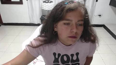 _kitten_1 online show from 12/21/24, 06:34