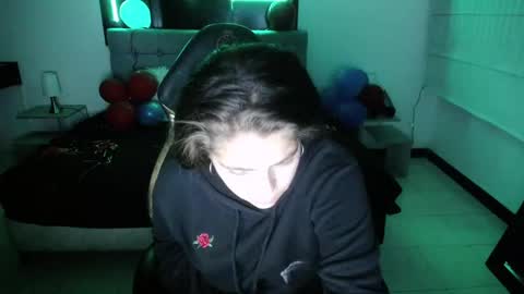 _kitten_1 online show from 02/19/25, 07:06