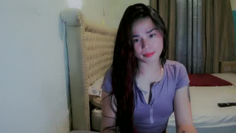 _kittieluxe online show from 06/18/26, 10:52