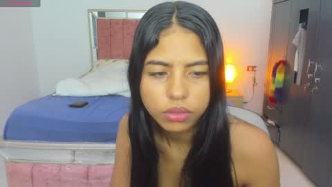 your favorite girl online show from 12/09/24, 03:40