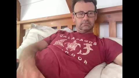 Kiwi online show from 11/02/25, 09:28