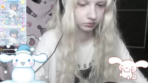  kuro  online show from 02/16/25, 07:27