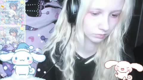  kuro  online show from 02/23/25, 08:11