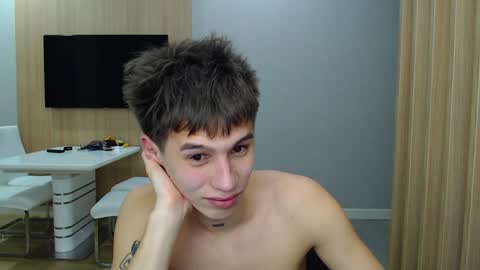 Snapshot of _kurt chatting on 12/06/24, 11:14 Kurt online show from 12/06/24, 11:14