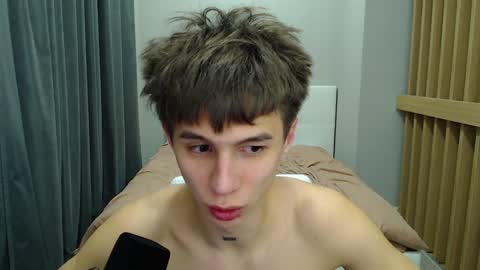 Snapshot of _kurt chatting on 01/05/25, 05:41 Kurt online show from 01/05/25, 05:41