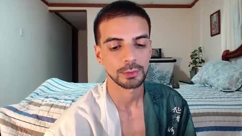 KURT online show from 04/17/26, 01:52