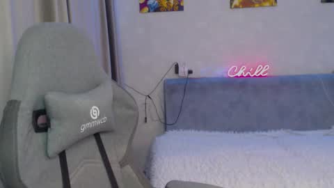 _lalune_ online show from 03/06/25, 02:51