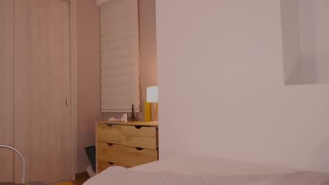 Snapshot of _lasuescun chatting on 12/05/24, 01:36 Alejandra suescun online show from 12/05/24, 01:36