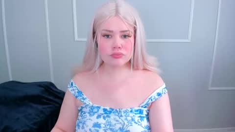 Snapshot of _leana_oo chatting on 03/10/26, 06:24 leana online show from 03/10/26, 06:24