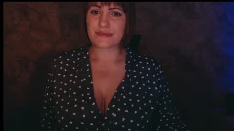 Snapshot of _letty_ chatting on 10/31/25, 10:33 Letty online show from 10/31/25, 10:33