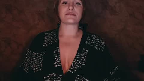 Snapshot of _letty_ chatting on 07/16/26, 09:32 Letty online show from 07/16/26, 09:32