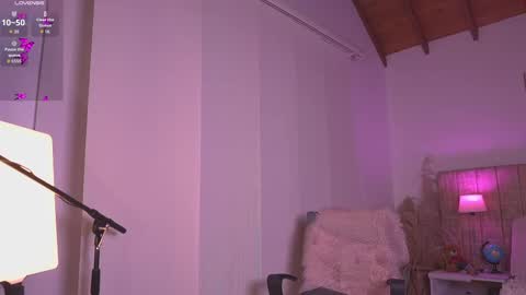 Lissana online show from 09/19/25, 08:53