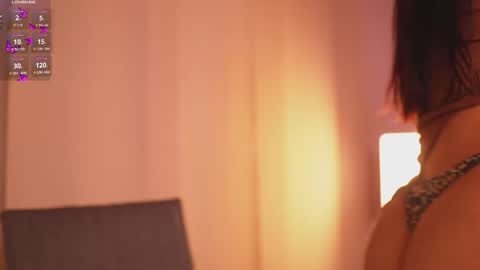 Lissana online show from 12/15/25, 09:30