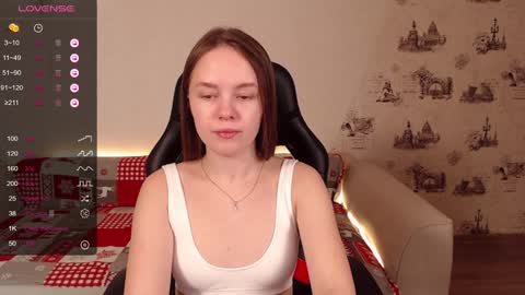 Snapshot of _little_sunshine_ chatting on 01/09/25, 04:41  My name is lina Lush is activePrivate is Open online show from 01/09/25, 04:41