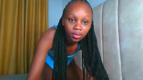 Littlevenus online show from 10/07/25, 01:58