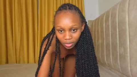 Littlevenus online show from 10/25/25, 02:35