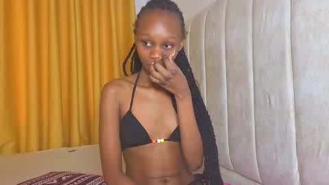 Littlevenus online show from 11/04/25, 11:09