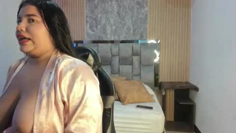 Snapshot of _liv__ chatting on 02/28/26, 09:16 _liv__ online show from 02/28/26, 09:16