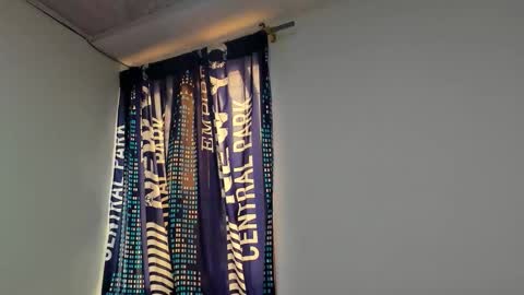 _logan_colton_ online show from 10/11/25, 06:50