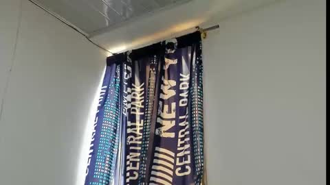 _logan_colton_ online show from 11/18/25, 05:39