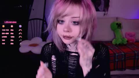 Lolly online show from 11/28/25, 10:29