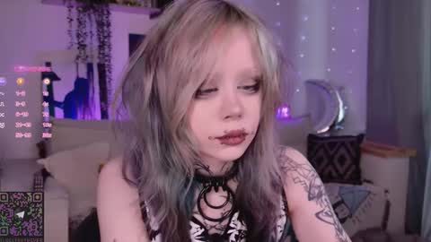 Lolly online show from 02/25/26, 08:24