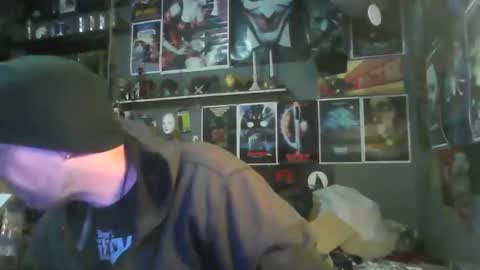 That guy online show from 11/01/25, 06:32