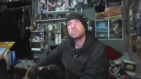 That guy online show from 12/02/25, 01:22