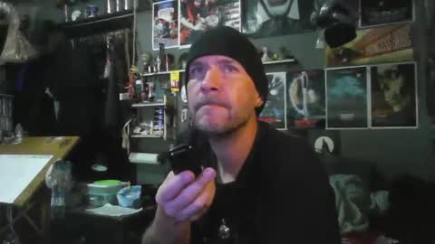 That guy online show from 04/10/26, 03:50