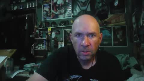 Snapshot of _longfellow chatting on 04/22/26, 08:43 That guy online show from 04/22/26, 08:43