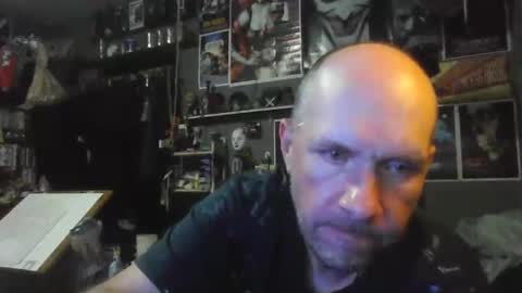Snapshot of _longfellow chatting on 05/09/26, 03:56 That guy online show from 05/09/26, 03:56