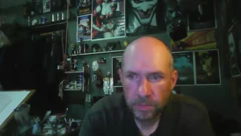 Snapshot of _longfellow chatting on 05/14/26, 05:09 That guy online show from 05/14/26, 05:09