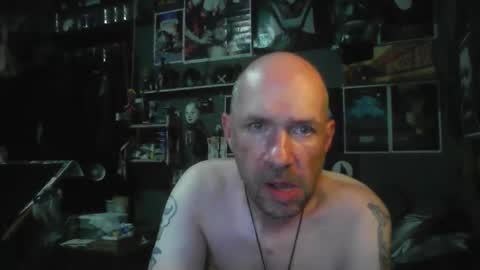 Snapshot of _longfellow chatting on 05/25/26, 03:07 That guy online show from 05/25/26, 03:07