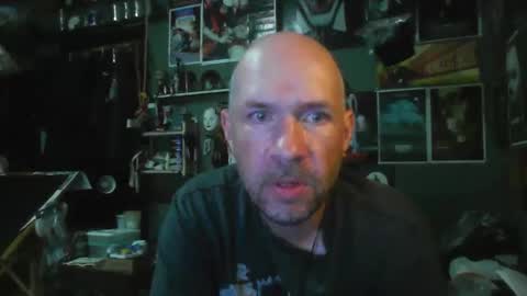 Snapshot of _longfellow chatting on 05/26/26, 04:03 That guy online show from 05/26/26, 04:03