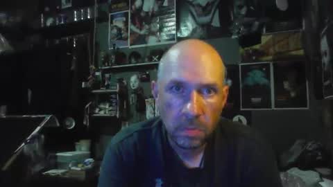 Snapshot of _longfellow chatting on 05/27/26, 01:57 That guy online show from 05/27/26, 01:57
