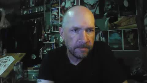 Snapshot of _longfellow chatting on 05/30/26, 04:04 That guy online show from 05/30/26, 04:04