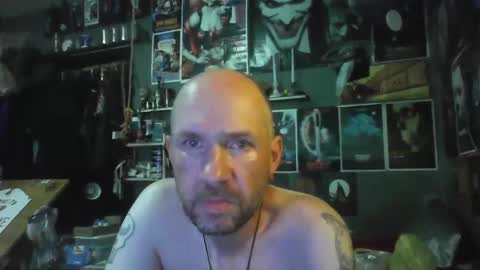 Snapshot of _longfellow chatting on 05/31/26, 07:59 That guy online show from 05/31/26, 07:59