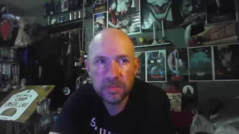 Snapshot of _longfellow chatting on 06/01/26, 03:47 That guy online show from 06/01/26, 03:47