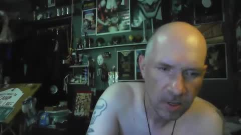 Snapshot of _longfellow chatting on 06/03/26, 04:34 That guy online show from 06/03/26, 04:34
