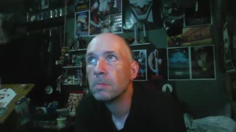 Snapshot of _longfellow chatting on 06/19/26, 03:11 That guy online show from 06/19/26, 03:11