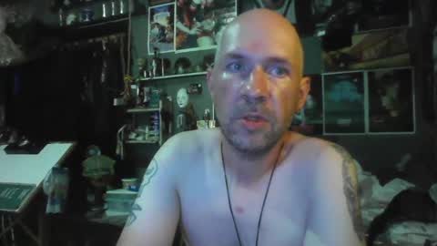 Snapshot of _longfellow chatting on 06/30/26, 04:08 That guy online show from 06/30/26, 04:08