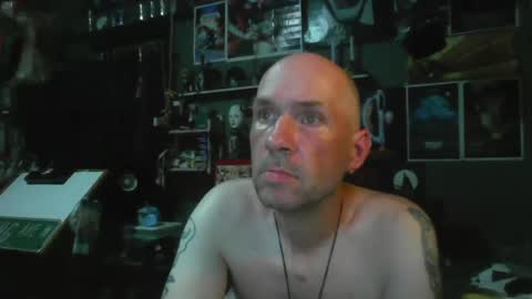 Snapshot of _longfellow chatting on 07/05/26, 06:09 That guy online show from 07/05/26, 06:09