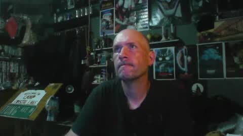 Snapshot of _longfellow chatting on 07/17/26, 12:28 That guy online show from 07/17/26, 12:28