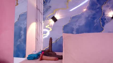 Lorrayne online show from 11/15/25, 12:34